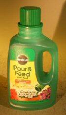 Liquid Miracle Gro Pour & Feed Fertilizer - 32 oz.